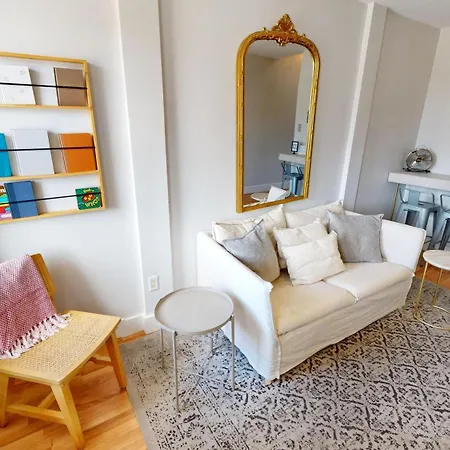 Apartment Humphreys St *