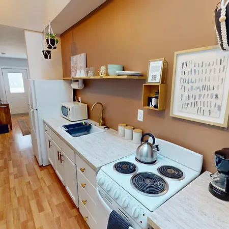 Apartment Humphreys St