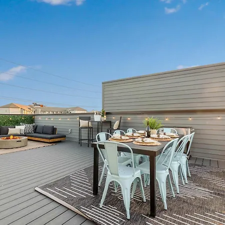 Holiday home The Trillium - Beautifully Designed With Rooftop *