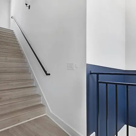 Holiday home The Trillium - Beautifully Designed With Rooftop Nashville
