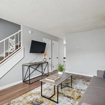Brentwood U8 I Cozy & Comfy I 2bd I Free Parking * Nashville