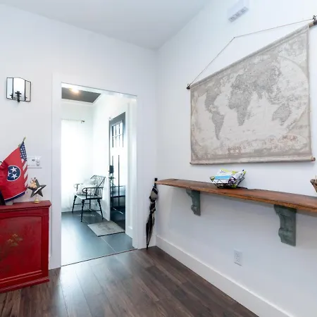 Holiday home Germantown-Adjacent 4Br Home With Private Deck & Grill Nashville