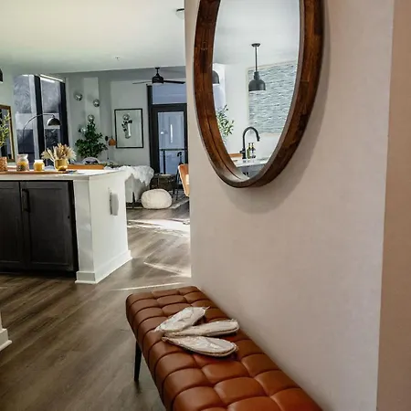 Apartment 2 Bed 2 Bath Nest For Family Nashville