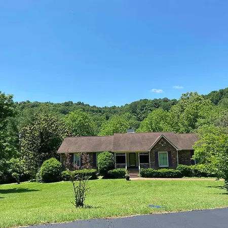 Charming Country Retreat - Birdwatcher Paradise Near Holiday home *