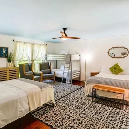 Charming Country Retreat - Birdwatcher Paradise Near