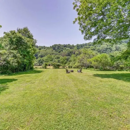 Charming Country Retreat - Birdwatcher Paradise Near Holiday home *