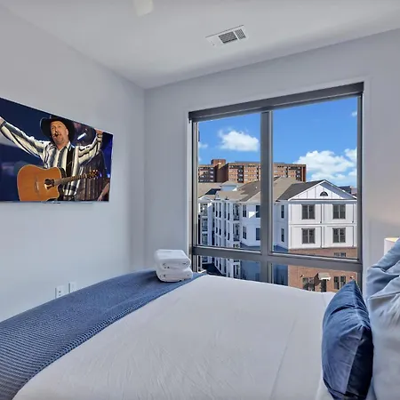 Tesseris Muse - 3 Side-by-side Units - Odyssey Holiday home Nashville