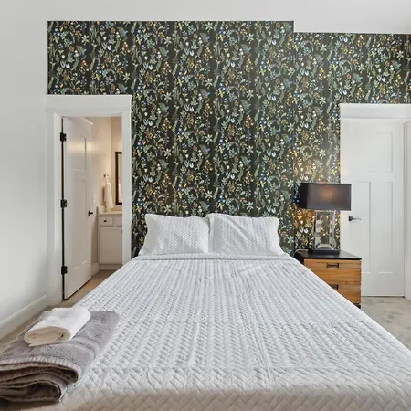 Cozy Retreat Mins To Broadway & East * Nashville