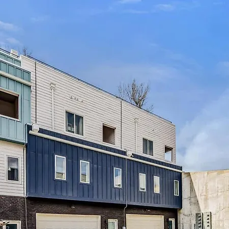 Private Hot Tub - Spacious - Hosts 12 Guests Nashville