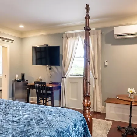 Bed & Breakfast Belle Air Mansion And