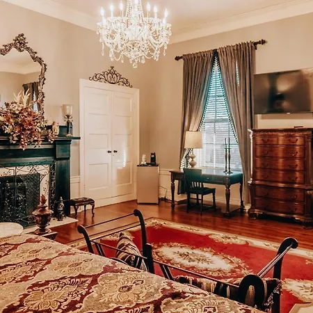 Belle Air Mansion And Bed & Breakfast 3*