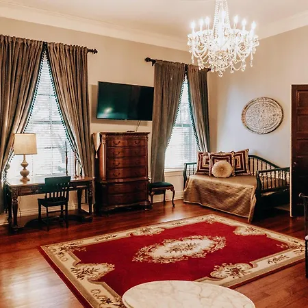 Bed & Breakfast Belle Air Mansion And Nashville