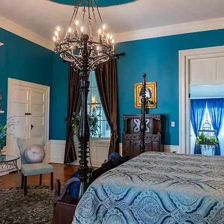 Belle Air Mansion And
