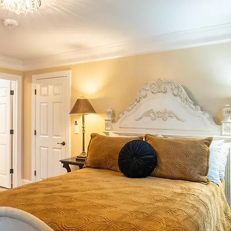 Bed & Breakfast Belle Air Mansion And Nashville