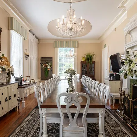 Belle Air Mansion And Bed & Breakfast Nashville