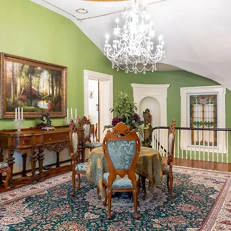 Bed & Breakfast Belle Air Mansion And 3*
