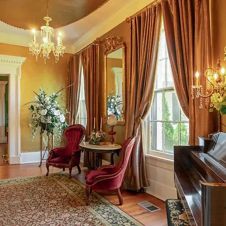 Bed & Breakfast Belle Air Mansion And 3*