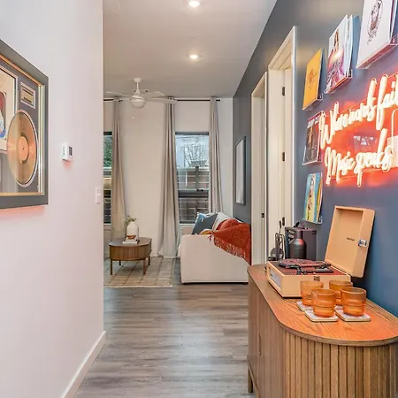Acoustic Anthem-2 Units-pool & Gym-in Music Row
