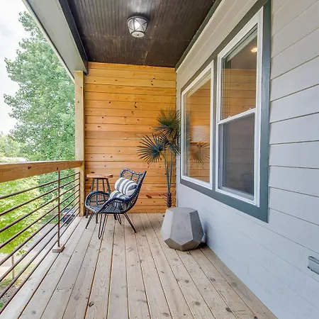 Side By Side Townhomes In East Holiday home Nashville