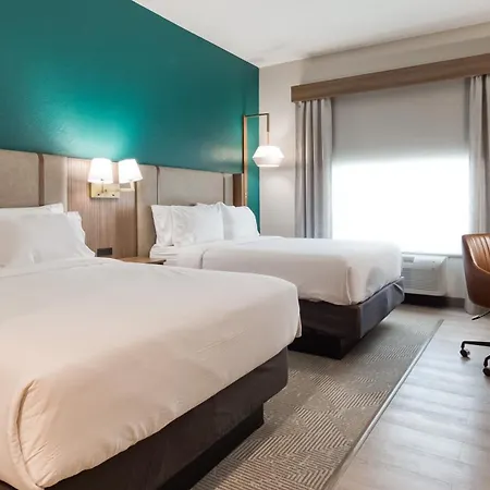 Hotel Airport By Ihg 3*