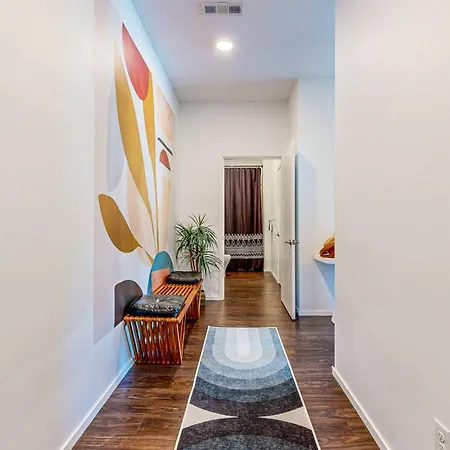 Illume 302 Apartment *