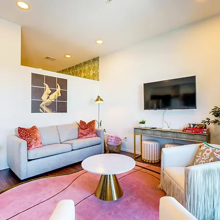 Illume 302 Apartment
