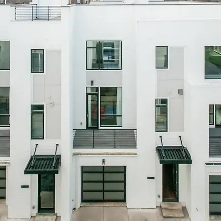 Fiddler's Flats - Sleeps 16 - Two Rooftops With View * Nashville
