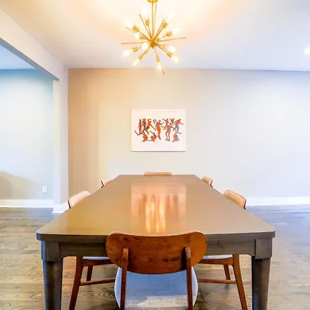 Side By Side Townhomes In East Holiday home
