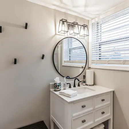 Luxurious 4br Pet Friendly Nashville