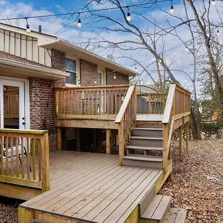 Holiday home Game And Bunks Sleeps 12 Near Downtown