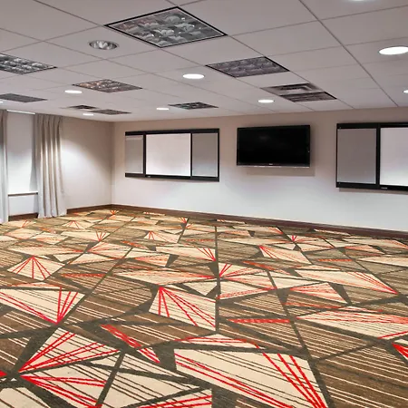 Four Points By Sheraton Airport Hotel 3*