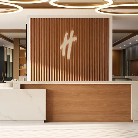 Hotel Airport By Ihg 3*
