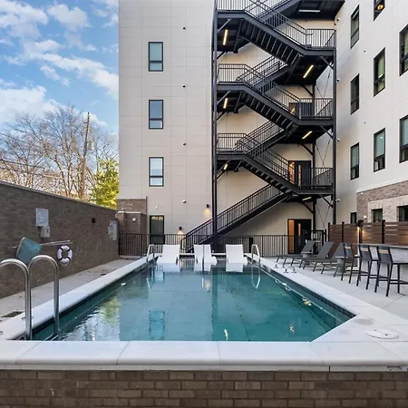 Acoustic Anthem-2 Units-pool & Gym-in Music Row