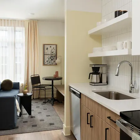 Hotel Mint House Marathon Village By Kasa 3*