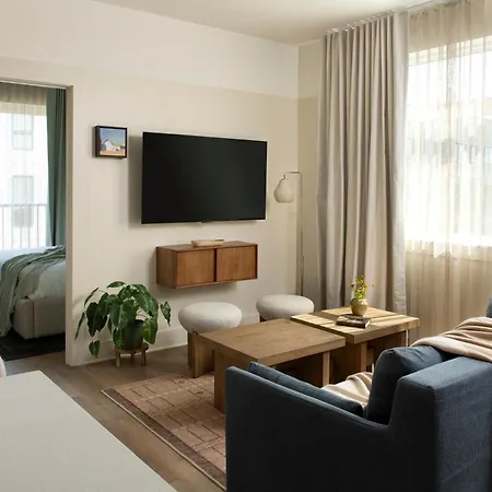 Mint House Marathon Village By Kasa Hotel