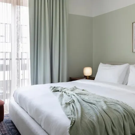 Mint House Marathon Village By Kasa Hotel 3*