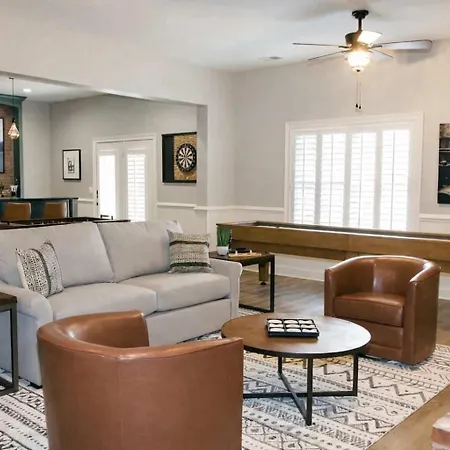 Sprawling Sylvan Park Estate * Nashville