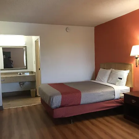 6-nashville, Tn Hotel