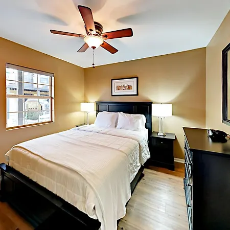 Apartment Landmark Mcmillin Court Apartment 8 *