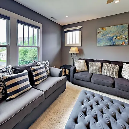 Holiday home Grove House In 12 South Home Nashville