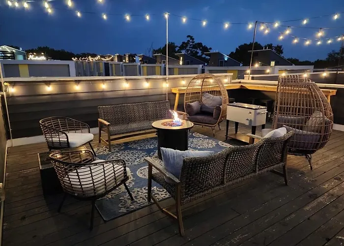 Rooftop, Game Room - Strawberry Wine & Tn Whiskey