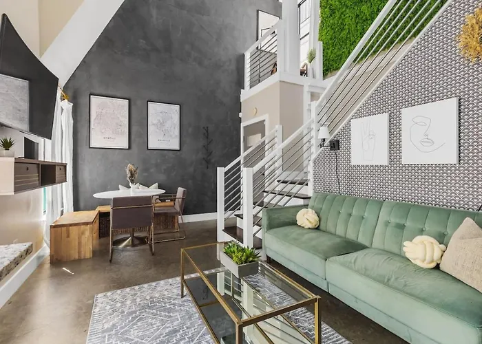Modern Home With Rooftop Deck Walk To Coffee Restaurants Brewery