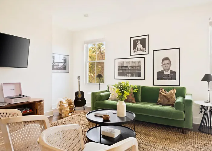 Hart Suite Buyout 4 By Avantstay Two Town House Buyout W Modern Amenities In Nashville
