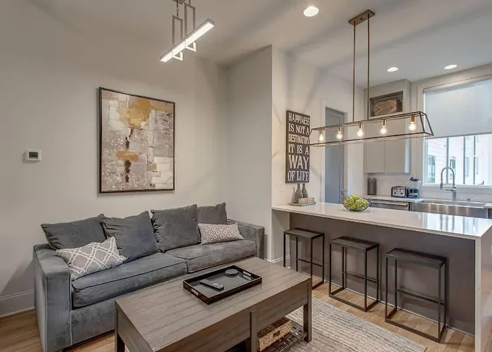 Two Nashville Homes - Accommodates 24 Guests