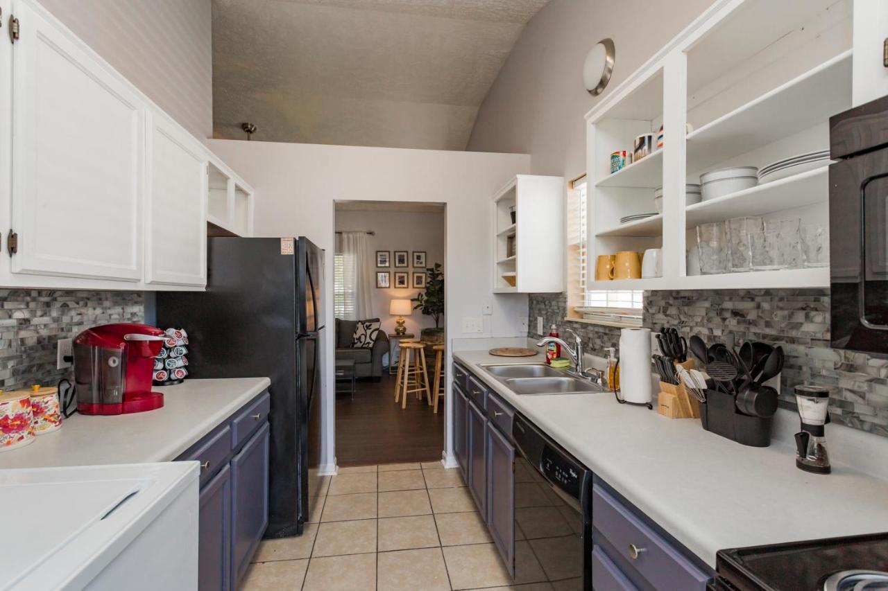 Fun Buena Vista Heights Close To Downtown *