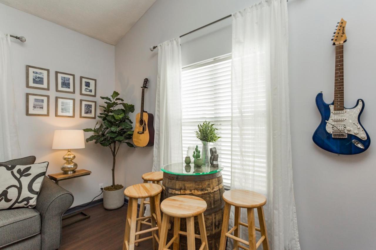 Holiday home Fun Buena Vista Heights Close To Downtown