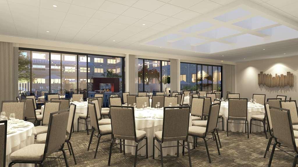 Doubletree By Hilton Airport Hotel Nashville