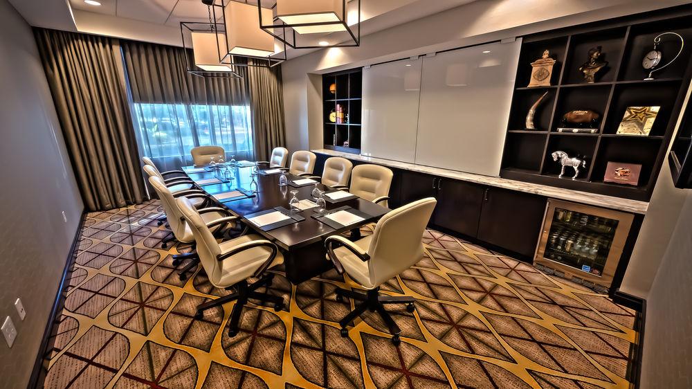 Marriott At Vanderbilt Hotel 4*