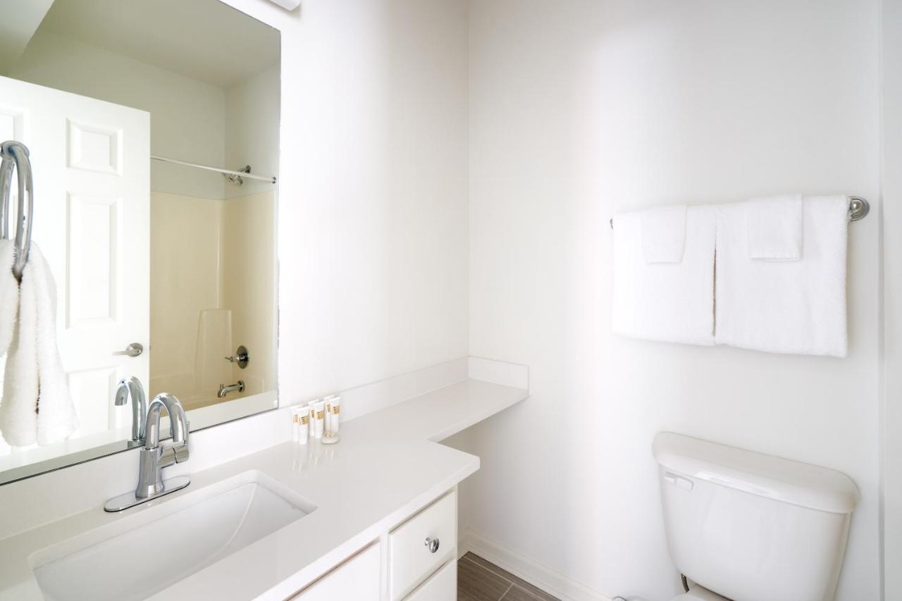 Sonder At Euclid Court