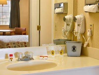 Super 8 By Wyndham Whites Creek/ Nw Area Hotel Nashville